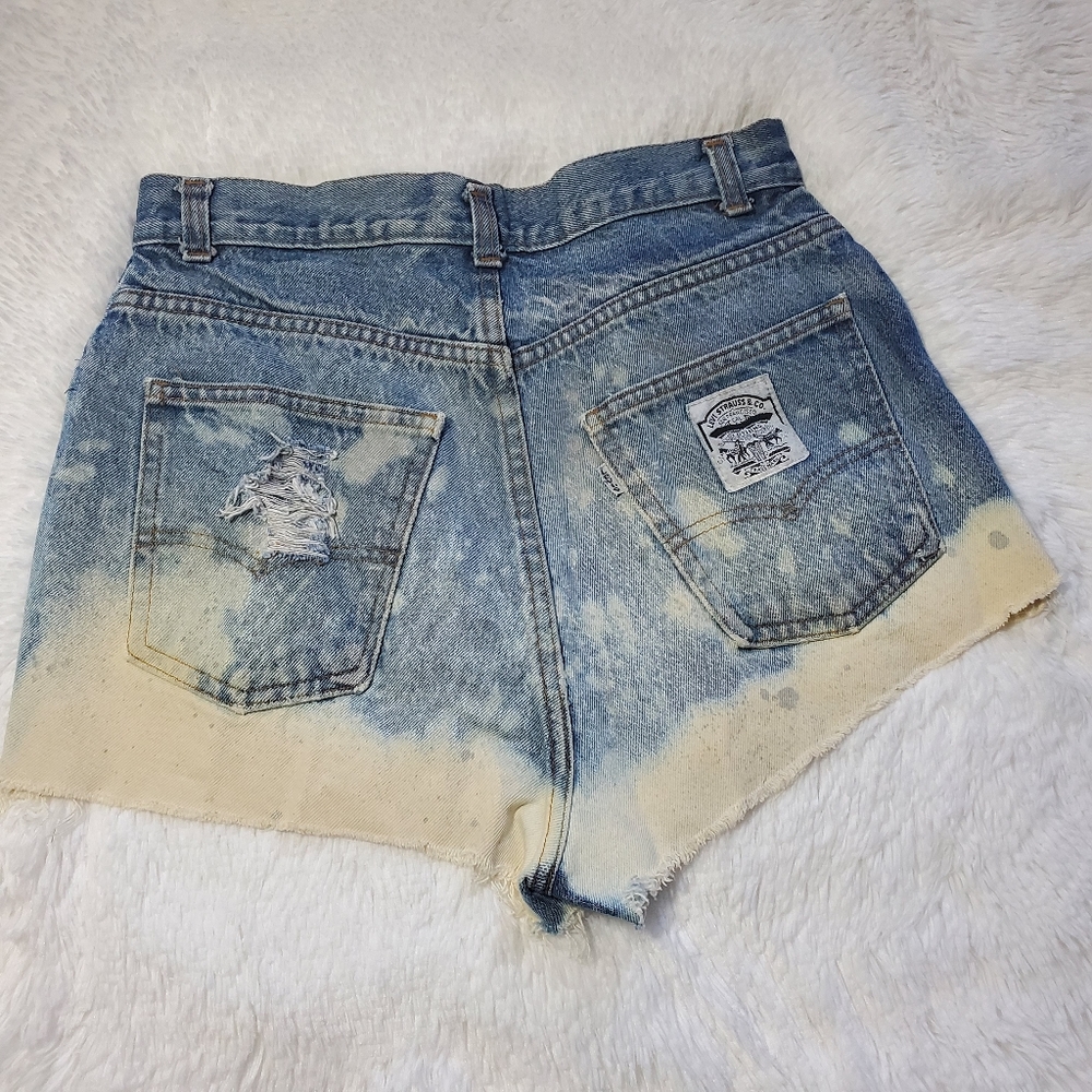 Vtg Levis Cutoff Shorts